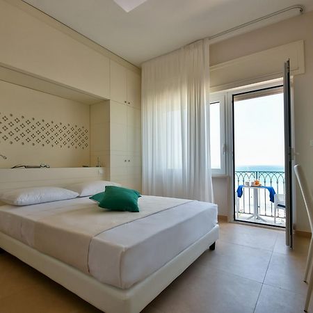 B&B Lungomare Otranto Bagian luar foto