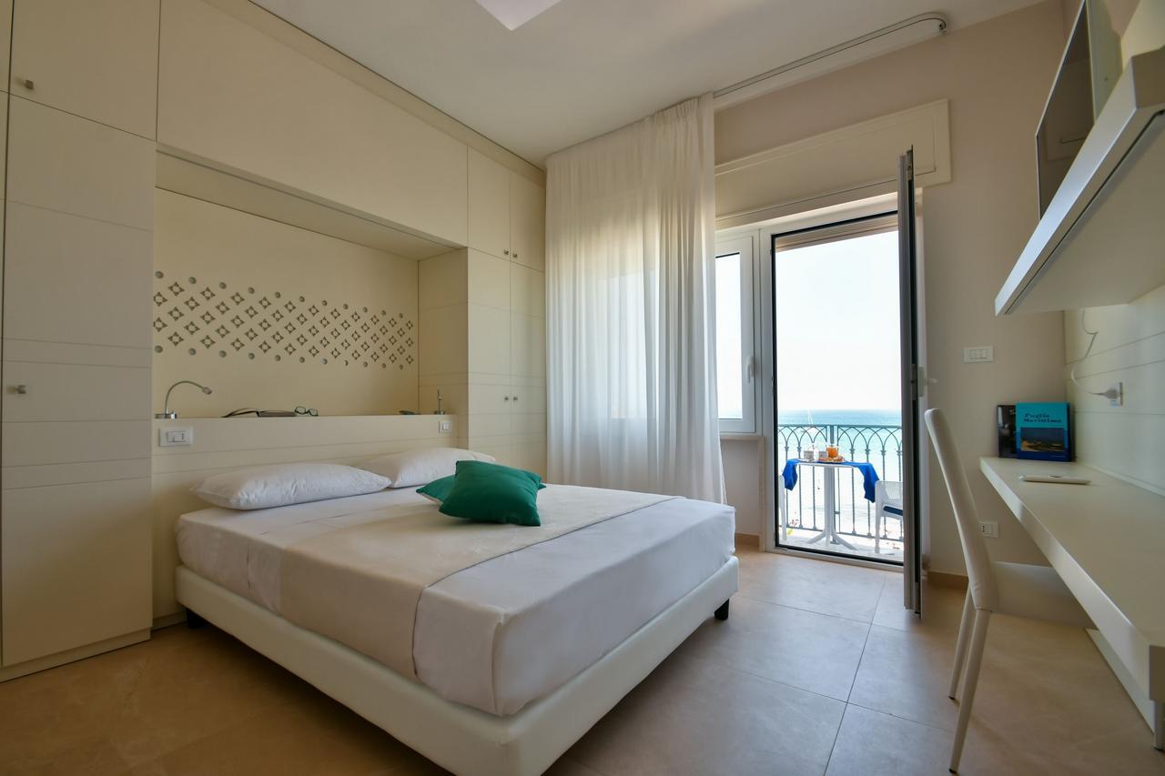 B&B Lungomare Otranto Bagian luar foto